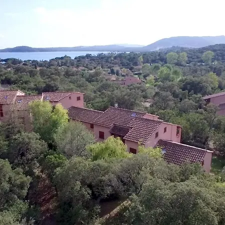 Marina Di Pinarello Bilo 4 Pax With Air Conditioning Near Porto Vecchio *