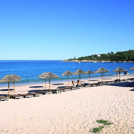 Air Conditioning 4 Persons - 500 M - Near Porto Vecchio Apartamento