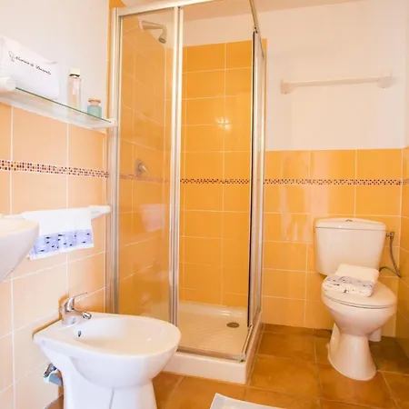 Marina Di Pinarello Bilo 4 Pax With Air Conditioning Near Porto Vecchio Appartement *