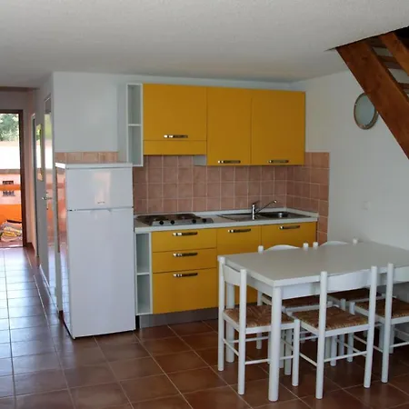 Marina Di Pinarello Bilo 4 Pax With Air Conditioning Near Porto Vecchio *